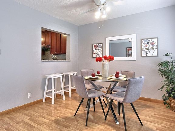 4th image of 4647 Persimmon Pl