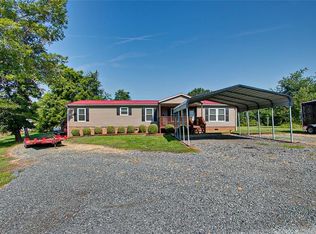 2677 George York Rd, Randleman, NC 27317