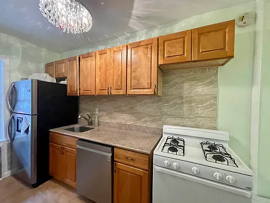 Rented by Coldwell Banker Reliable Real Estate | media 9