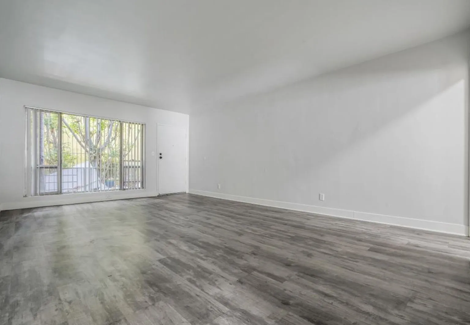 1 bed, 1.0 bath, 700 sqft, $1,750 — Photo 4