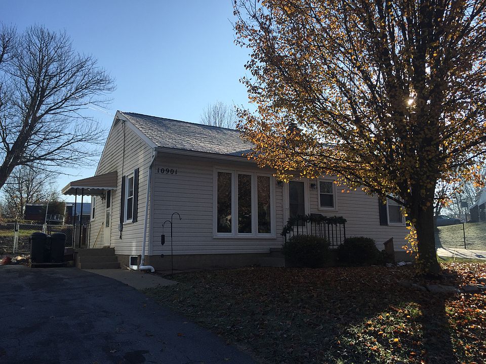 10901 Lincoln Ave