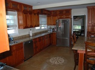 72 Matthews St, Binghamton, NY 13905