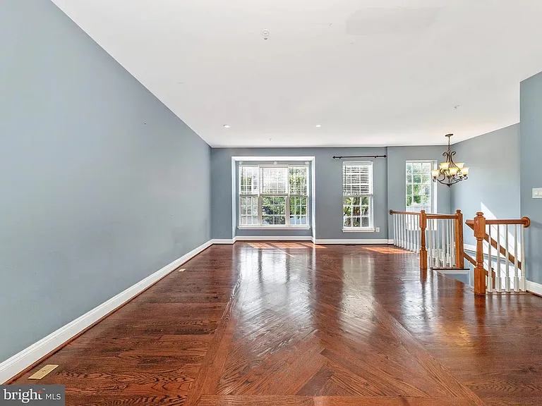 22 Inkberry Cir — Photo 3