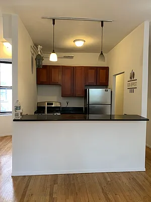 Rented by Dynamik Realty | media 17