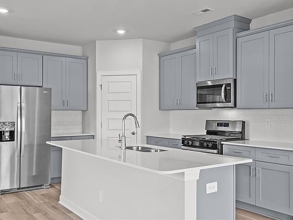 6th image of this home