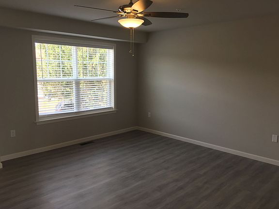 5th image of 3539 Bull Rd #E