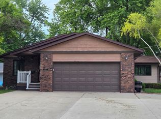 1332 12th Ave, Manson, IA 50563