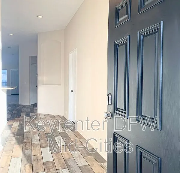 2606 Lonesome Oak Dr — Photo 3