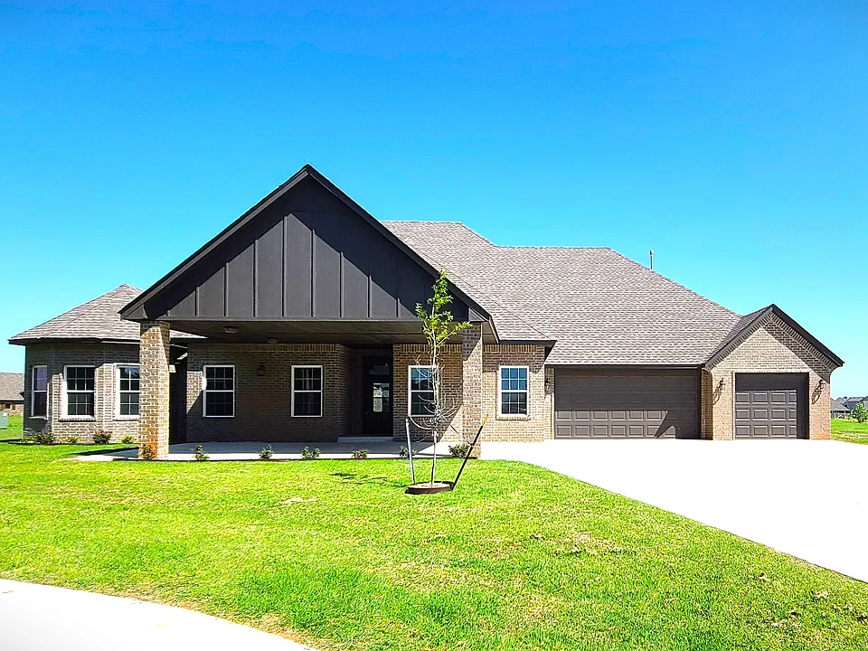 109 Tralee Ct