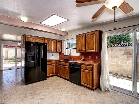 4th image of 9010 E Kenyon Dr