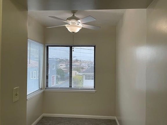4th image of 311 Acacia Ave #1