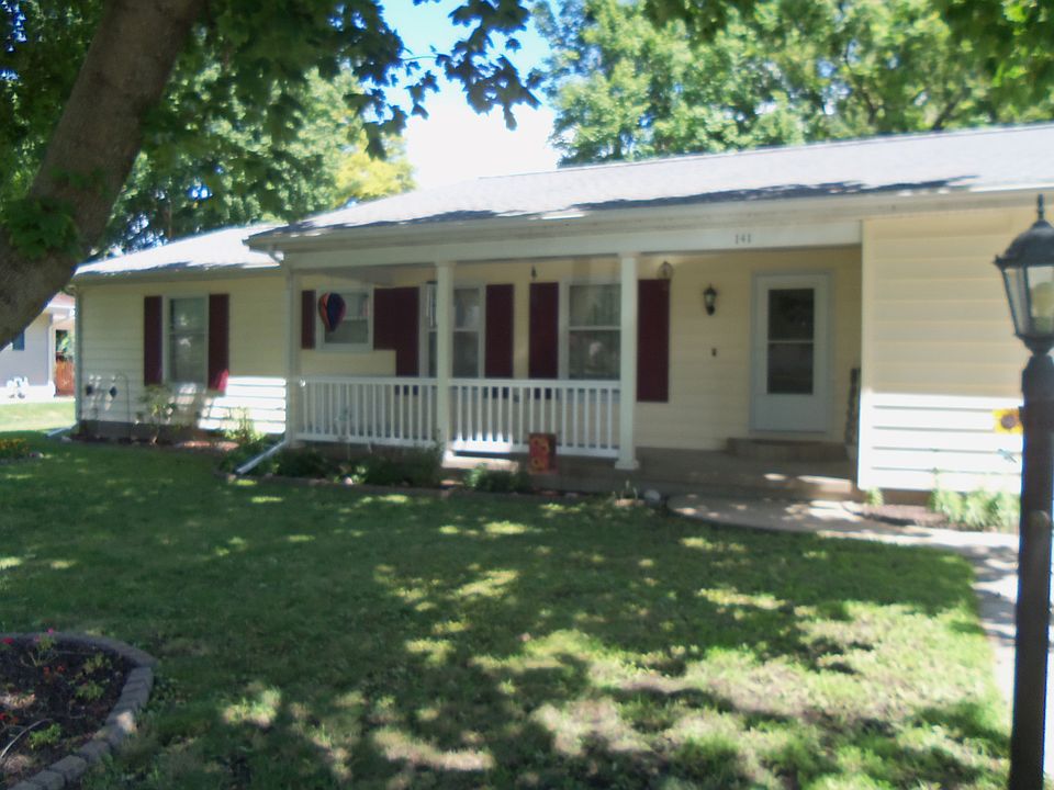 1st image of 141 Grandview Dr