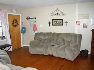 903 N Circle Dr, Baytown, TX 77520