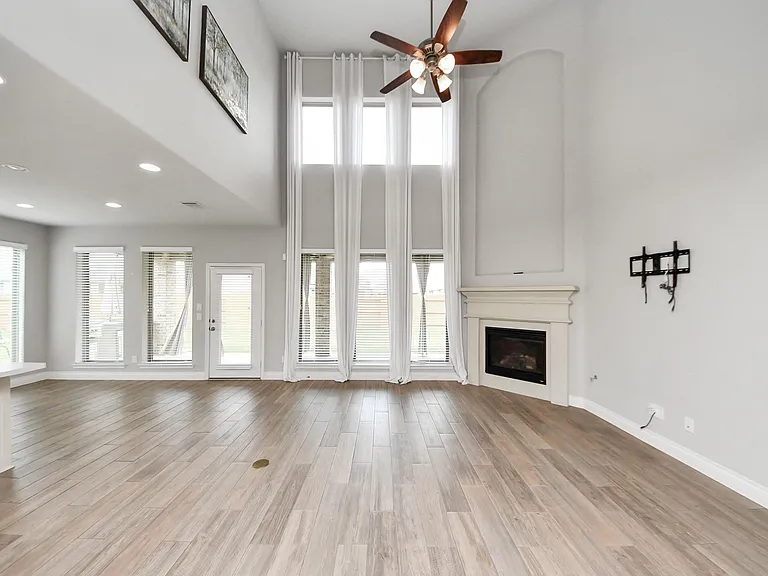 6314 Cord Grass Ct — Photo 3
