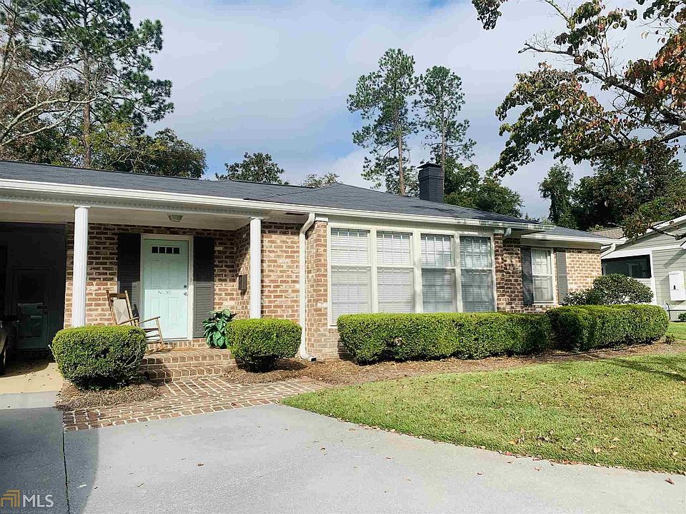 1st image of 207 College Blvd