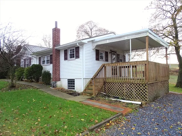 206 Old Mill Rd, Schaefferstown, PA 17073