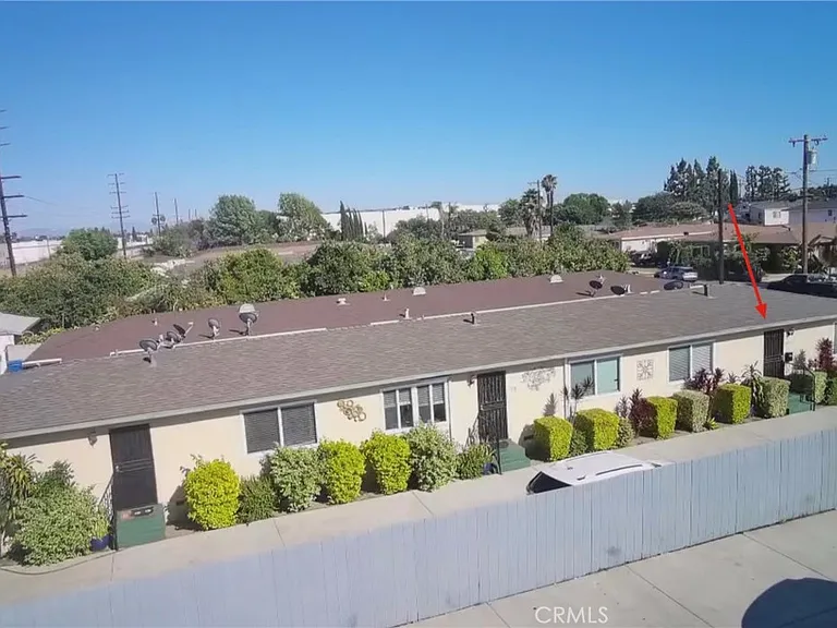 9105 Margaret St — Photo 17