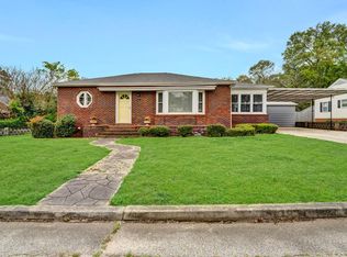 101 Pineview St, Abbeville, SC 29620