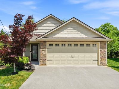 1724 Cove Oak Ln, Knoxville, TN, 37909