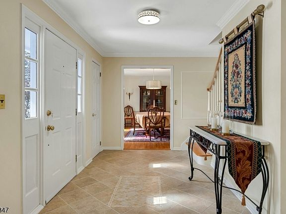 2nd image of 115 Berkeley Circle