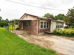 231 W West Ctr, Cave City, AR 72521