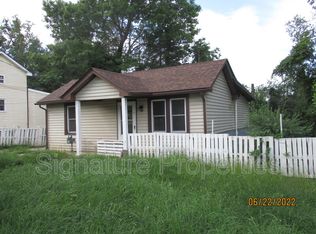 814 Frye St, Waynesboro, VA 22980