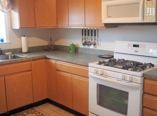 2 Lillie Rd, Toms River, NJ 08753