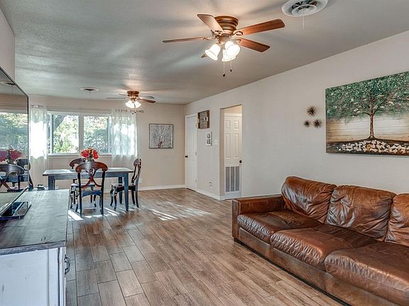 2nd image of 1004 Idlewood Ave