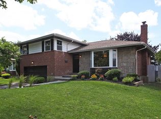 270 Ringwood Dr, Wantagh, NY 11793