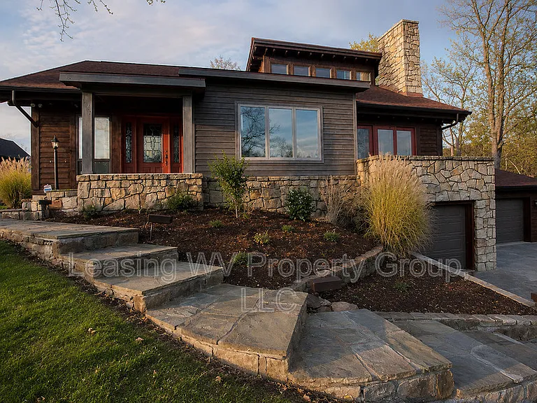 134 Woodbridge Dr — Photo 1
