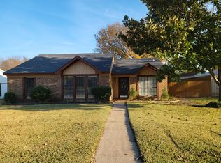 1514 Lavendale Ln, Garland, TX 75040
