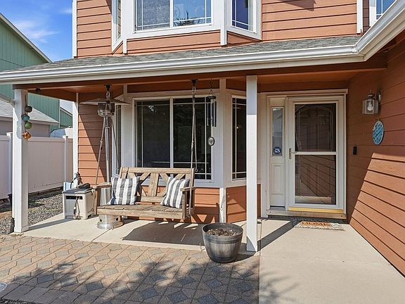 3rd image of 6524 S West Terrace Dr