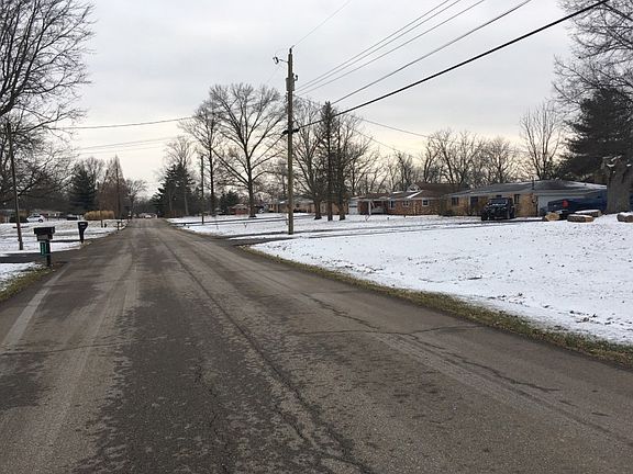 4th image of 5525 Garrett Dr