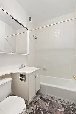 Rented by Triplemint | media 15