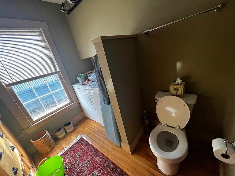 81 Central St #B — Photo 14