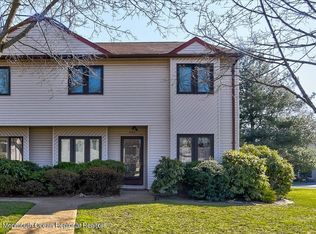 291 Plum Dr, Marlboro, NJ 07746