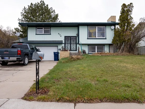 975 Avenue E NW, Great Falls, MT 59404