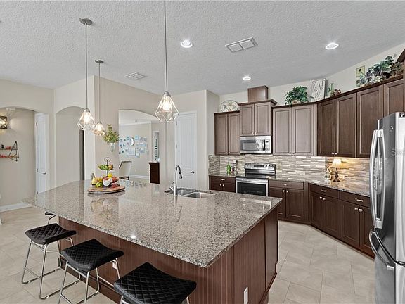 3rd image of 16417 Good Hearth Blvd