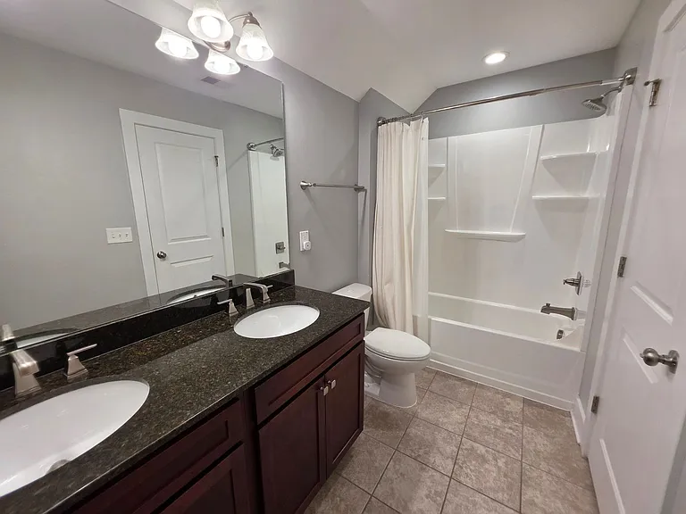 127 Rosewood Hills Dr — Photo 14