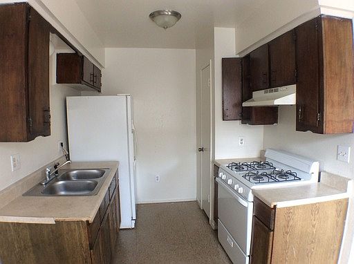 5th image of 515 S Santa Fe St APT C