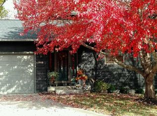 1968 Meadow Ridge Ln, Iowa City, IA 52245