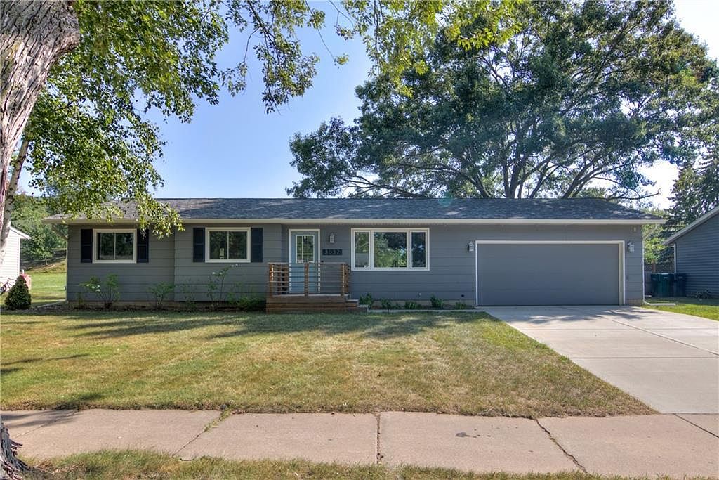 3037 Terry Lane, Eau Claire, WI 54703 Zillow