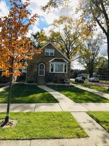 6861 W Shakespeare Ave, Chicago, IL, 60707
