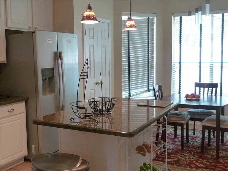 22554 Bristolwood Ct — Photo 7
