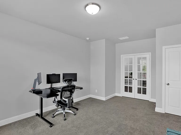 14093 Shiloh Springs Dr — Photo 31