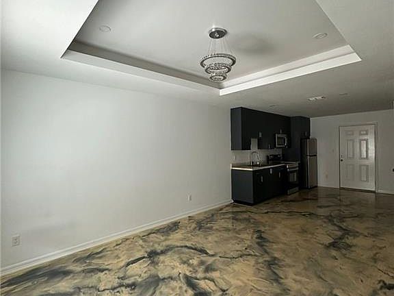 4th image of 511 Lotto Ln #4