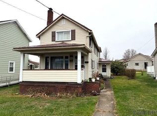 205 9th St, Windber, PA 15963