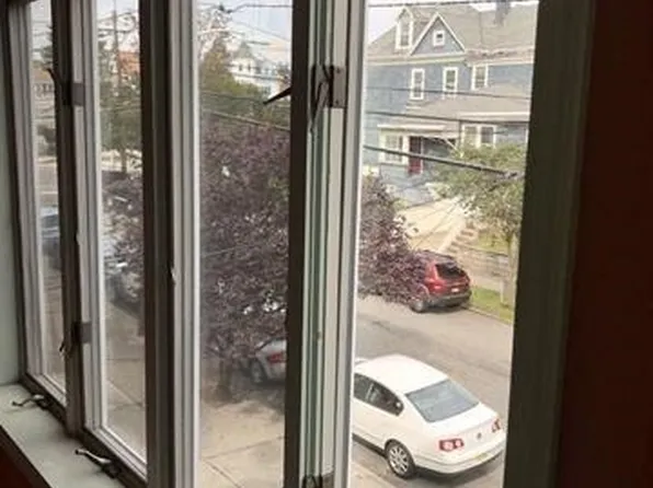 46 West 42nd Street image 9 of 12