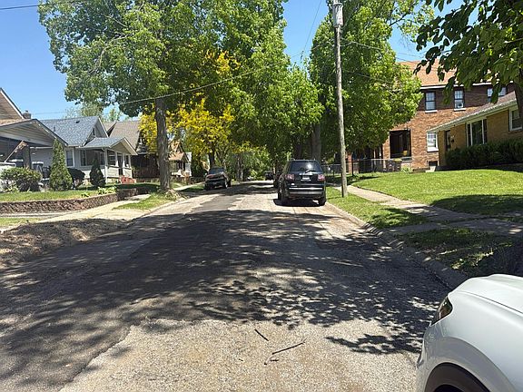 4th image of 1262-1264 Rose Ave