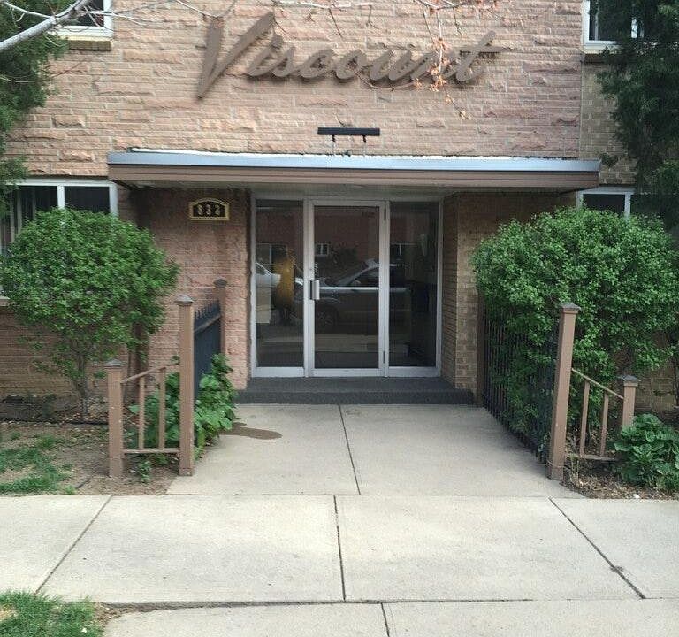 1st image of 833 E Ellsworth Ave APT 305